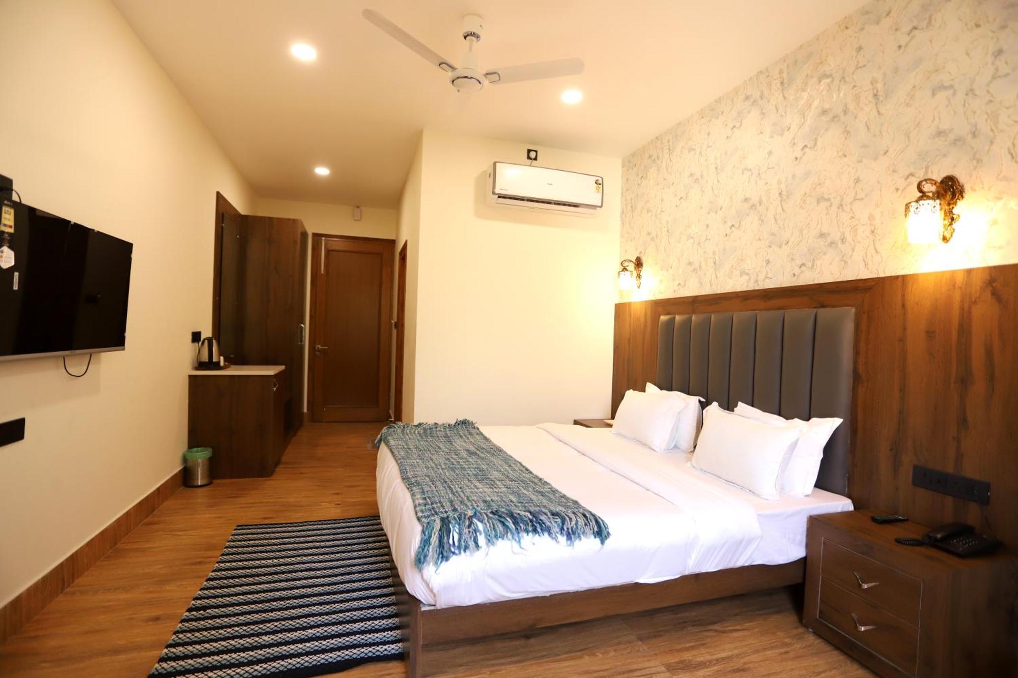 Hotel Dhingra Inn Rewari Exterior photo
